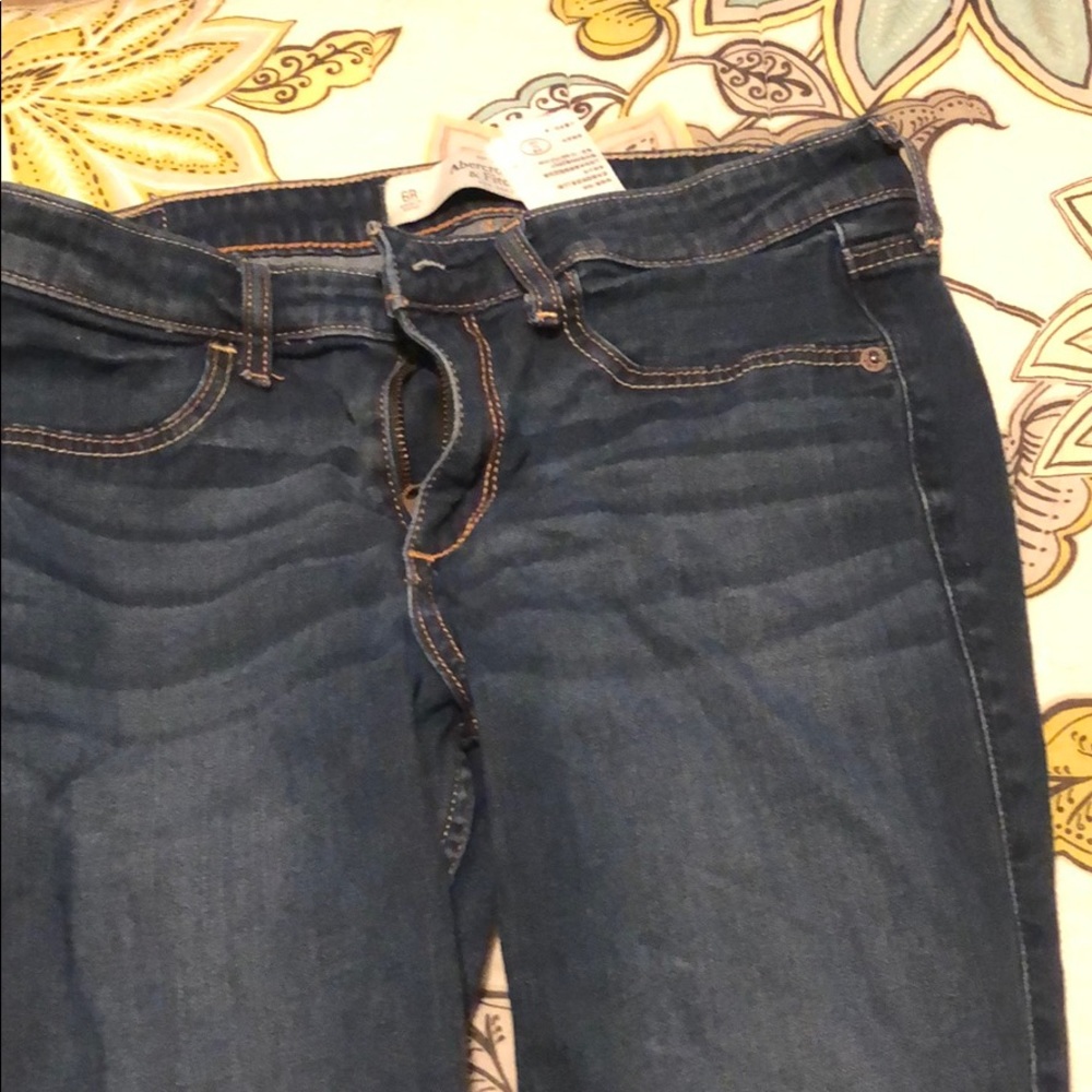 Skinny jeans